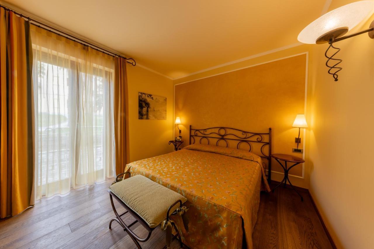 La Darsena Hotel Tremezzo Bagian luar foto
