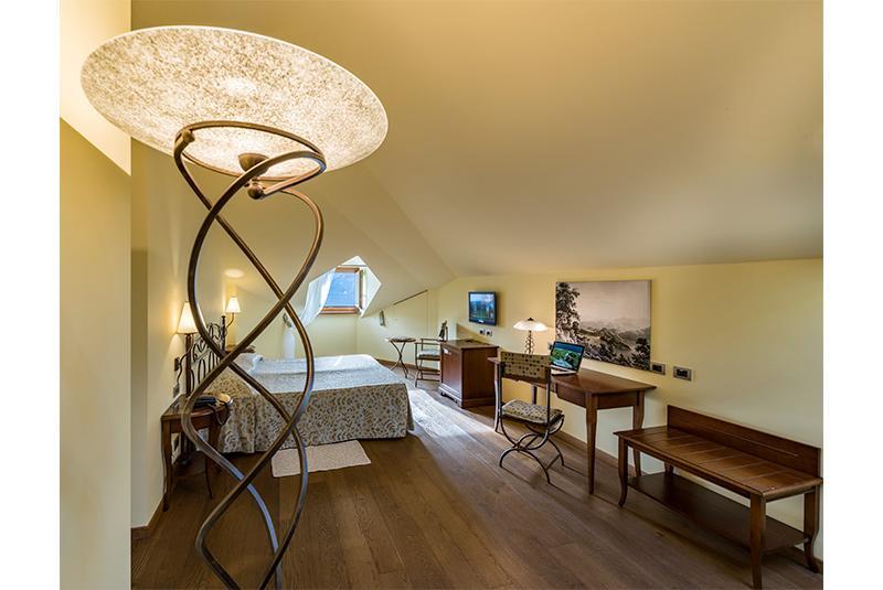 La Darsena Hotel Tremezzo Bagian luar foto