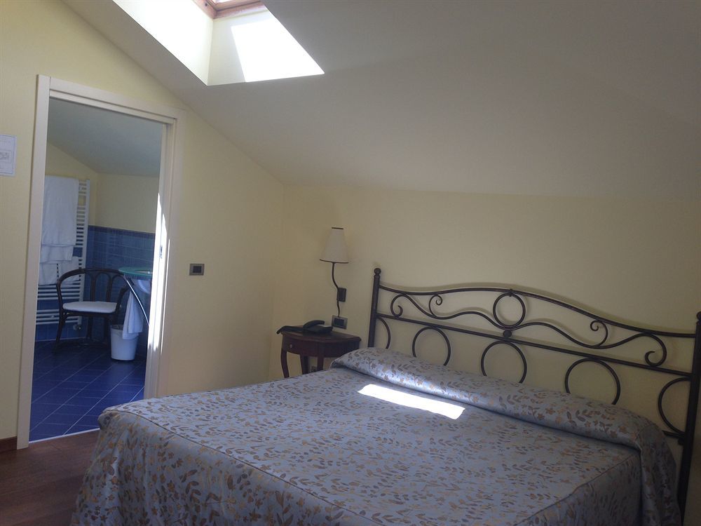 La Darsena Hotel Tremezzo Bagian luar foto